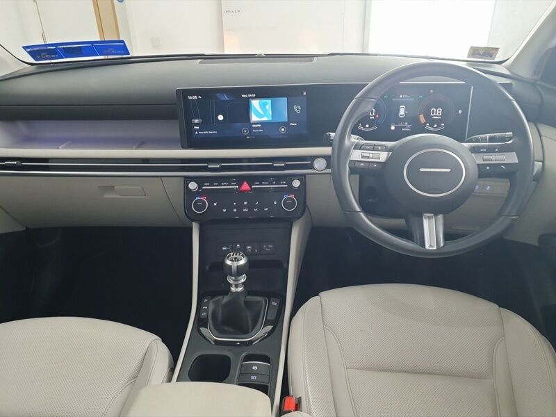 More views of Hyundai Tucson