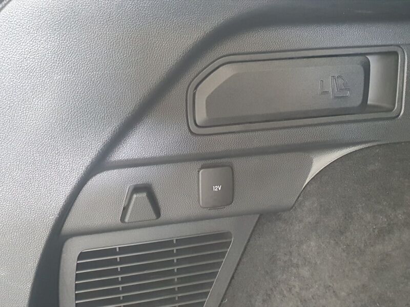 More views of Ford Kuga