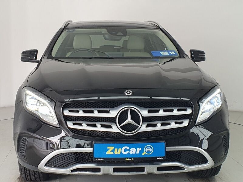 More views of Mercedes-Benz GLA