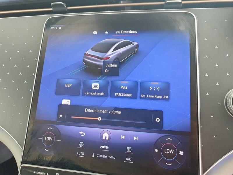 More views of Mercedes-Benz EQE