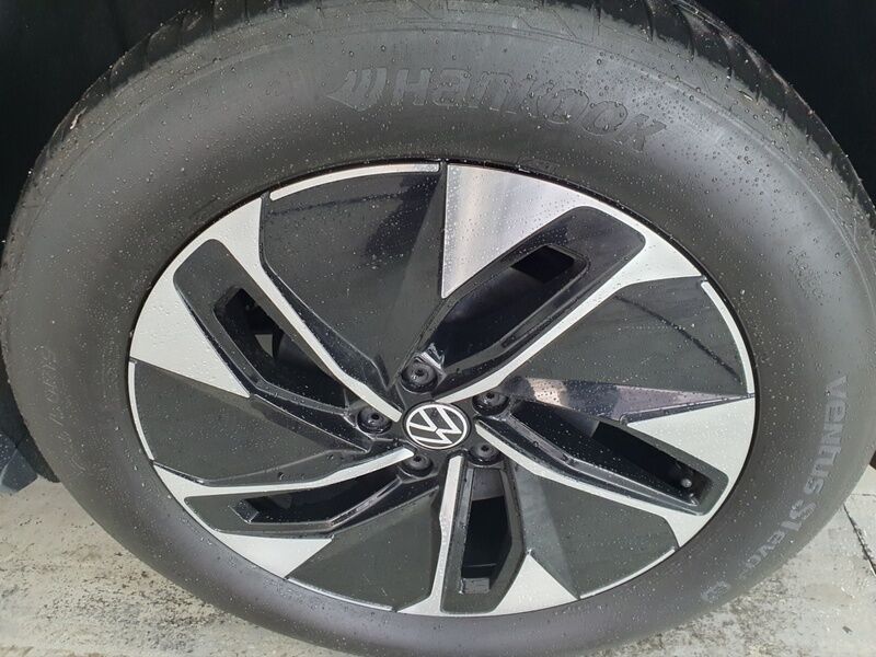 More views of Volkswagen ID.4
