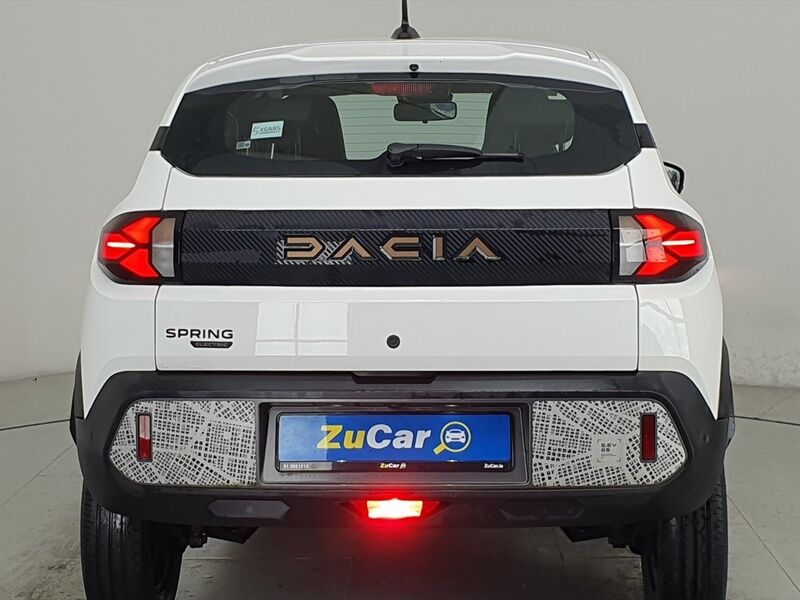 More views of Dacia Spring