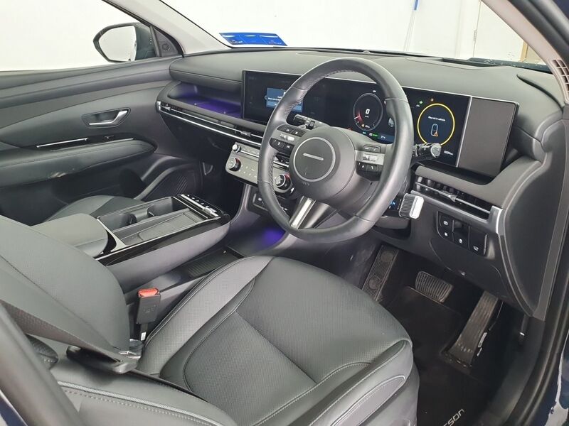 More views of Hyundai Tucson