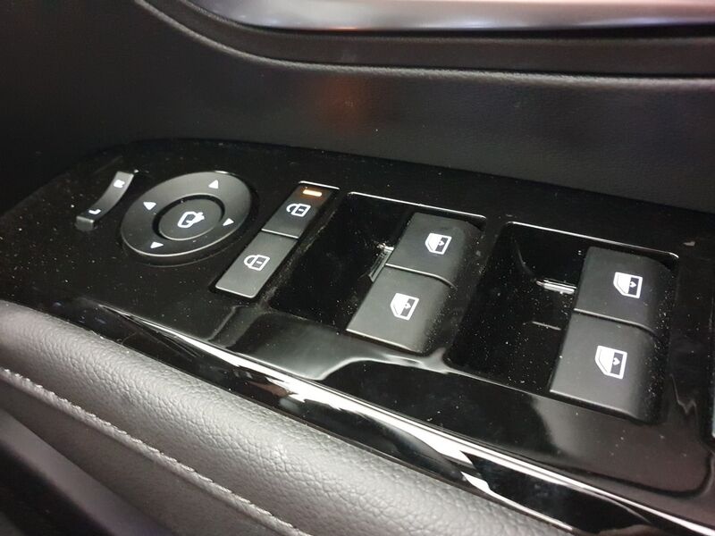 More views of Hyundai Tucson