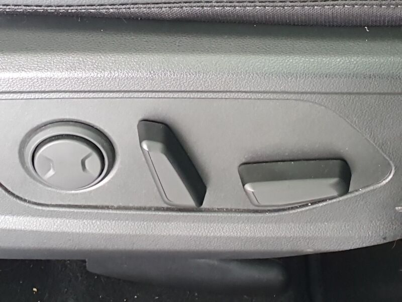 More views of Hyundai Tucson