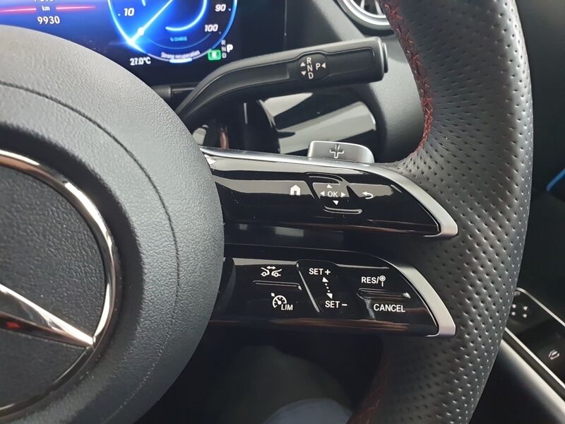 More views of Mercedes-Benz EQA