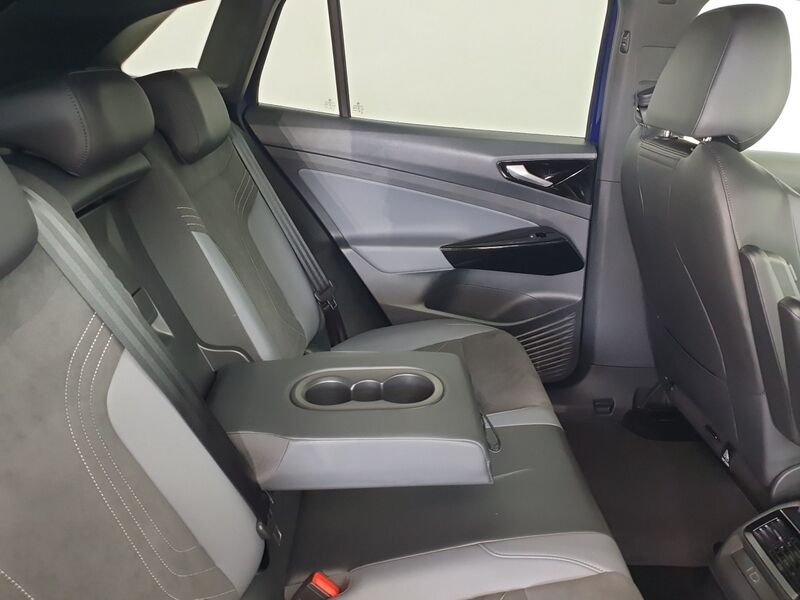 More views of Volkswagen ID.4