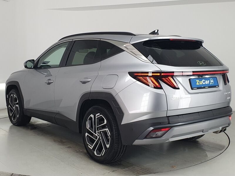More views of Hyundai Tucson