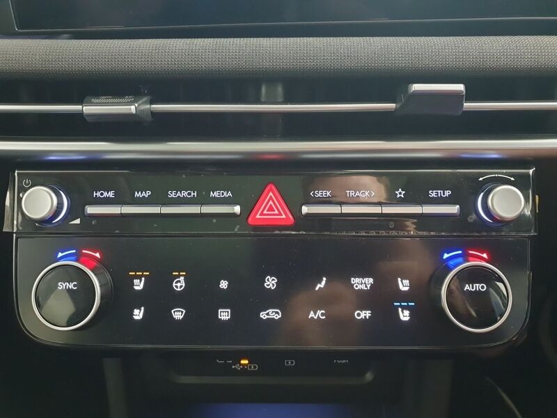 More views of Hyundai Tucson