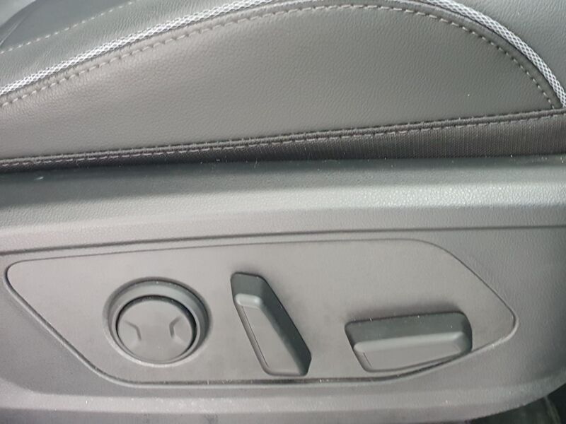 More views of Hyundai Tucson