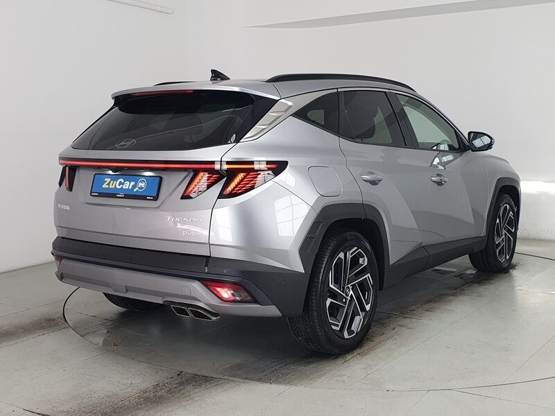 More views of Hyundai Tucson