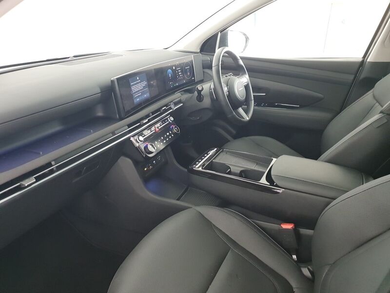 More views of Hyundai Tucson
