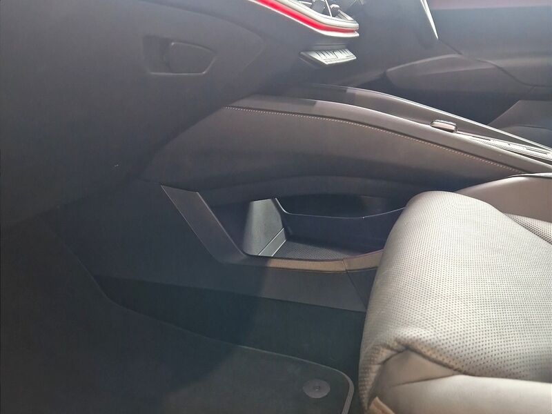 More views of Skoda Enyaq
