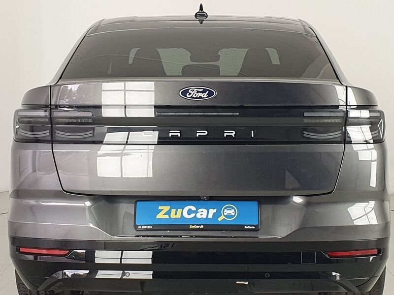 More views of Ford Capri