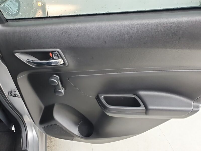 More views of Suzuki Swift