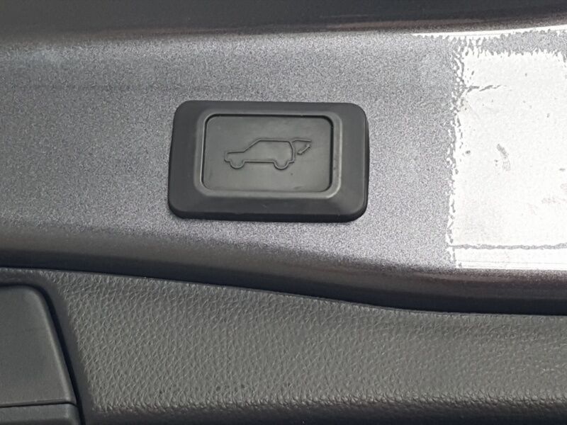 More views of Toyota RAV4