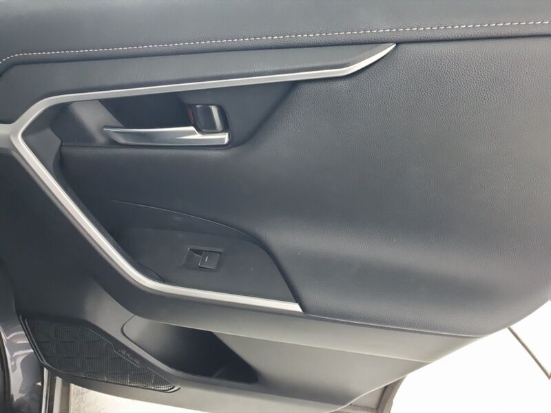 More views of Toyota RAV4