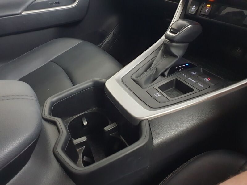 More views of Toyota RAV4