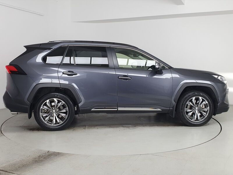 More views of Toyota RAV4