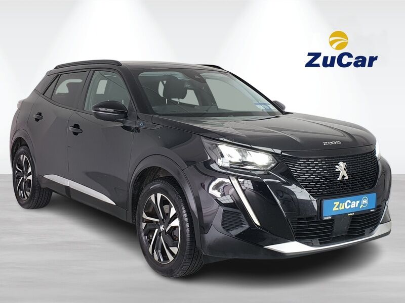 More views of Peugeot 2008