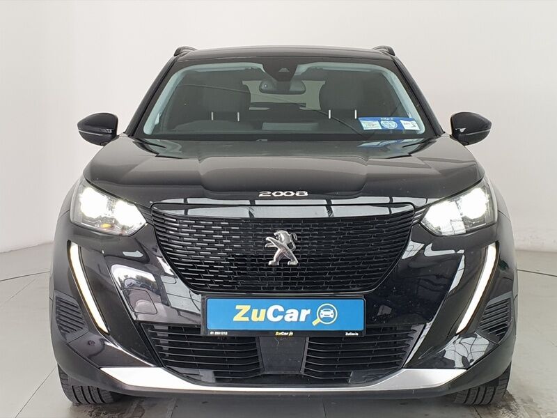 More views of Peugeot 2008