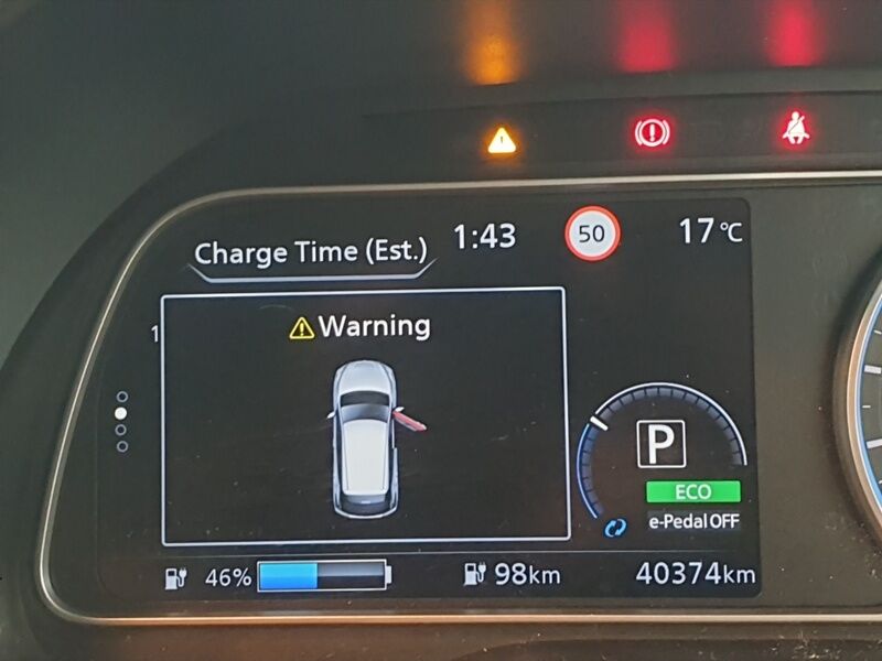 More views of Nissan Leaf