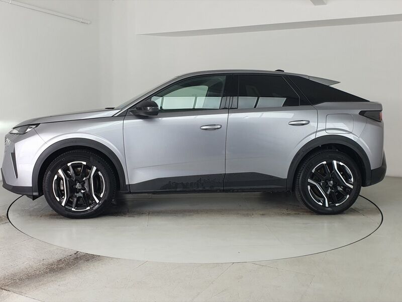 More views of Peugeot 3008