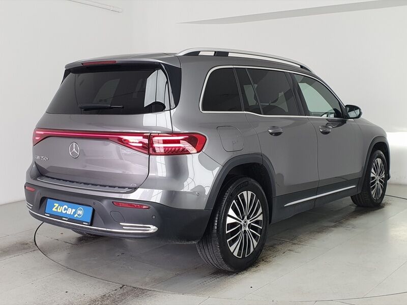 More views of Mercedes-Benz EQB