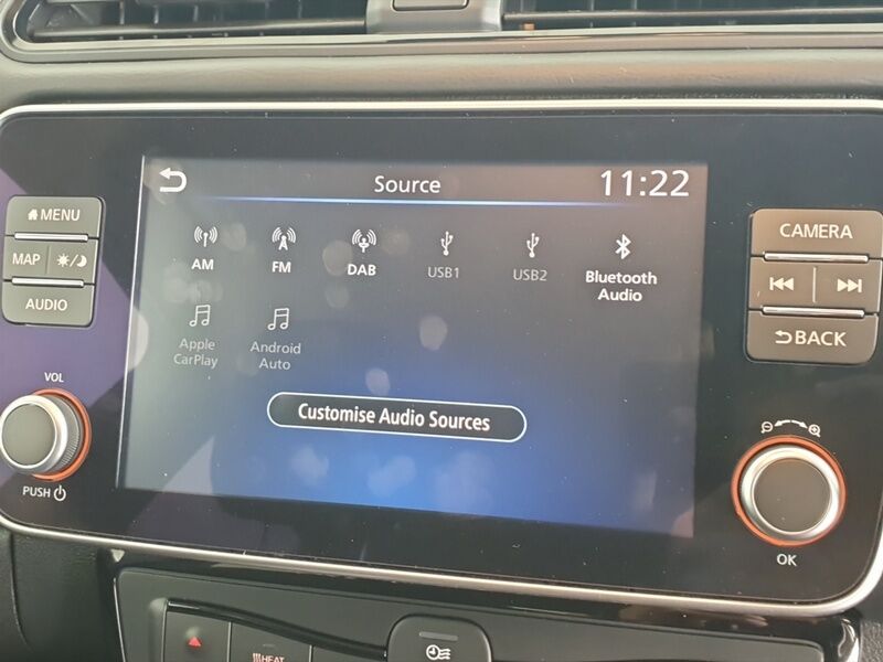 More views of Nissan Leaf