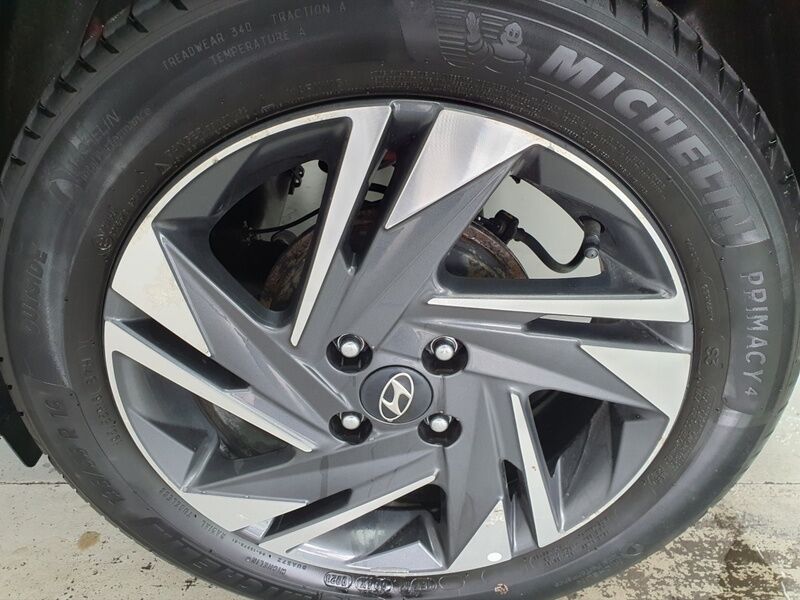 More views of Hyundai i20