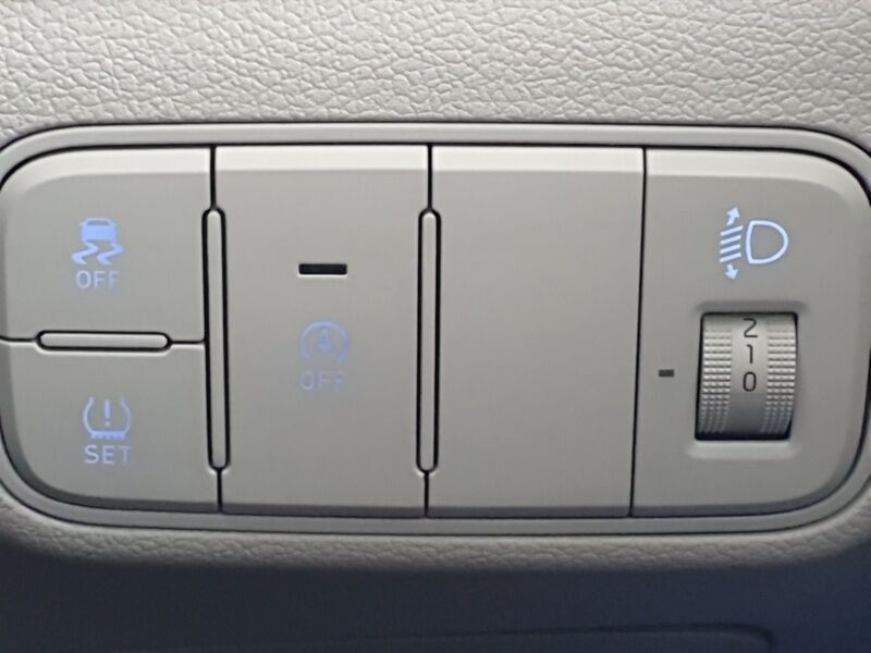 More views of Hyundai i20