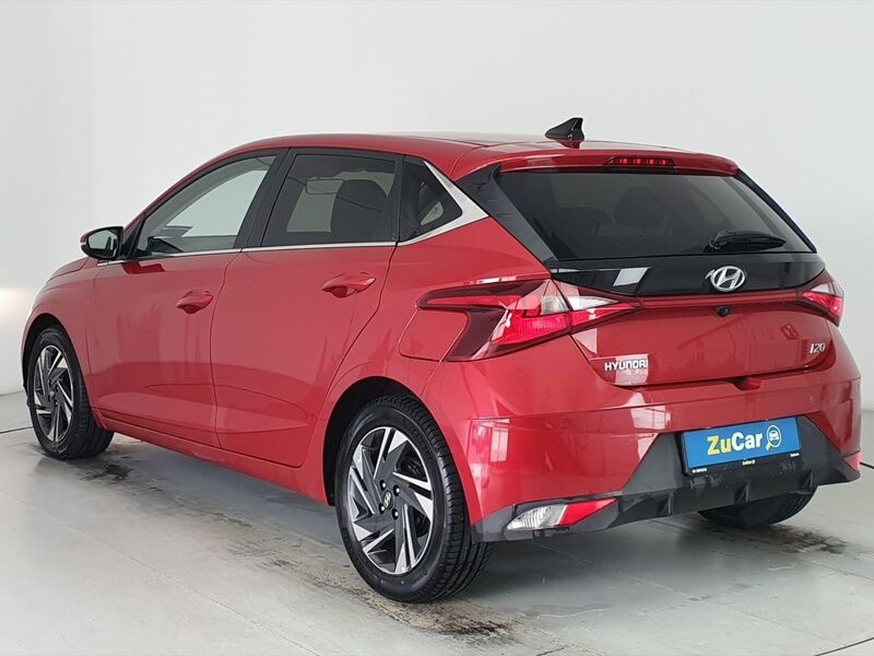 More views of Hyundai i20