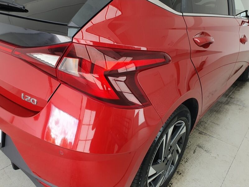 More views of Hyundai i20