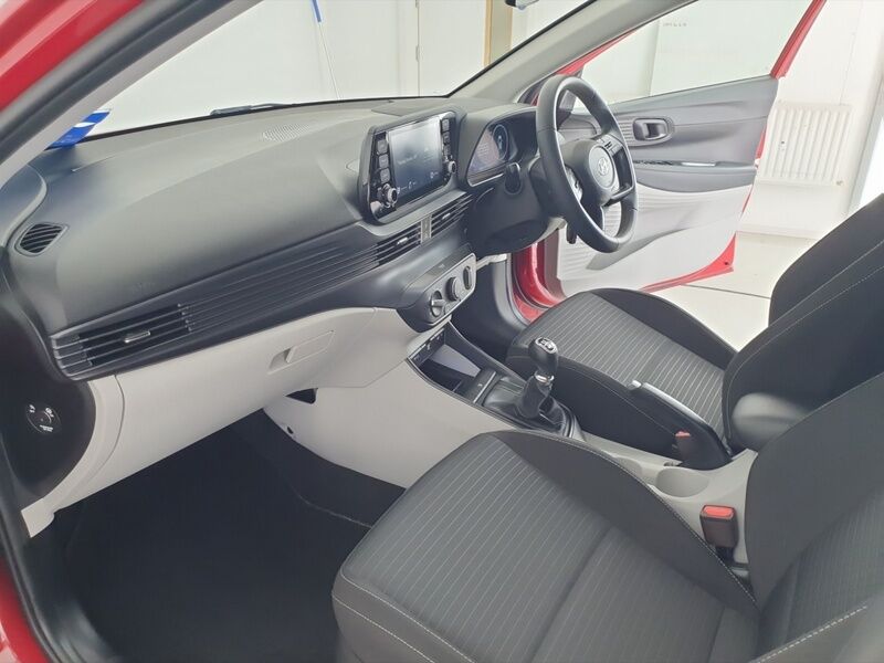 More views of Hyundai i20