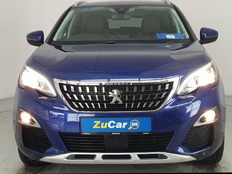 More views of Peugeot 3008