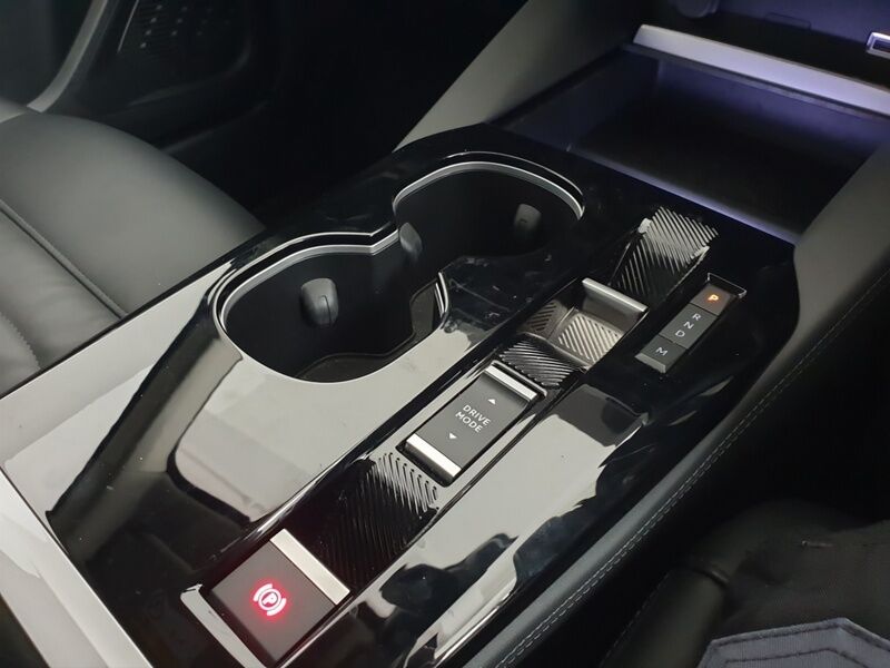 More views of Citroen C5 X