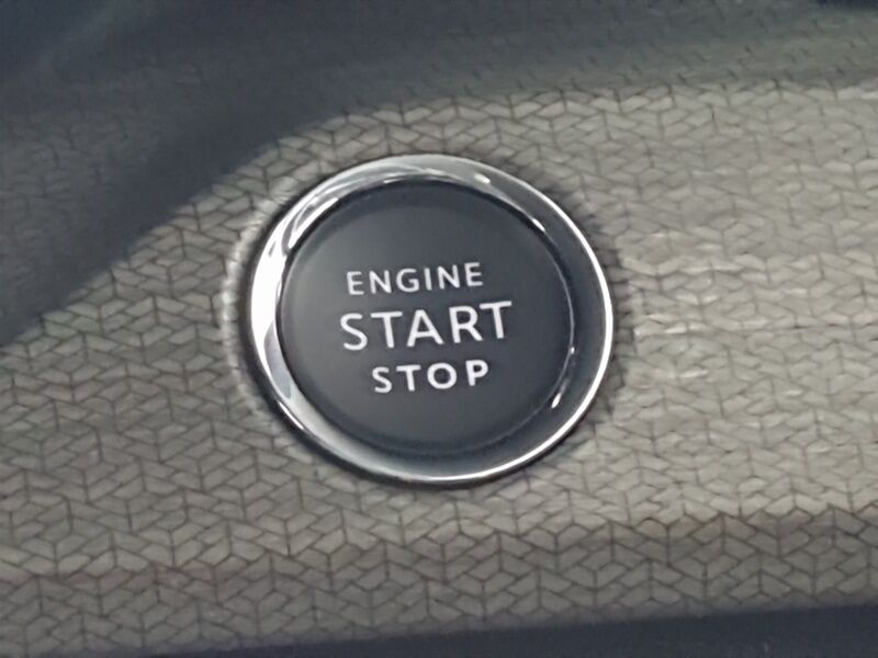 More views of Citroen C5 X