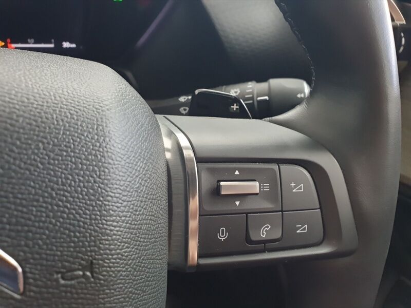 More views of Citroen C5 X