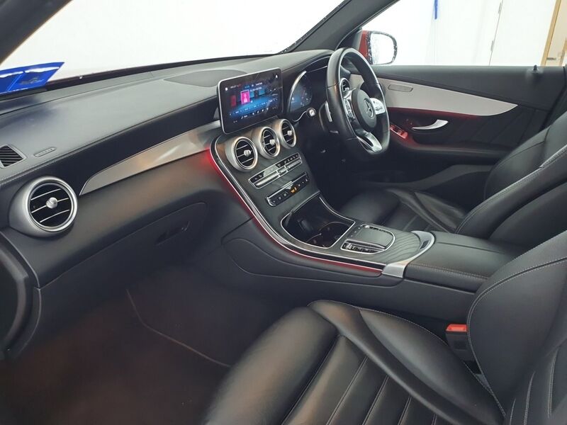 More views of Mercedes-Benz GLC