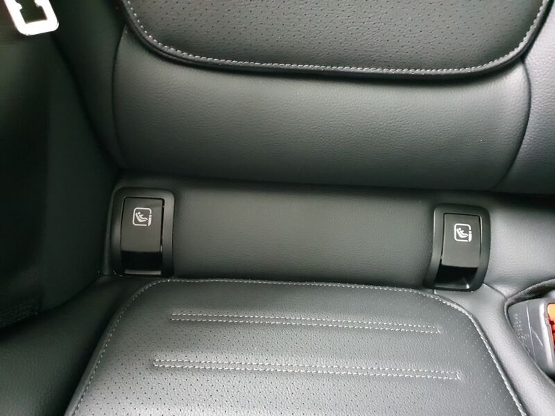 More views of Mercedes-Benz 300