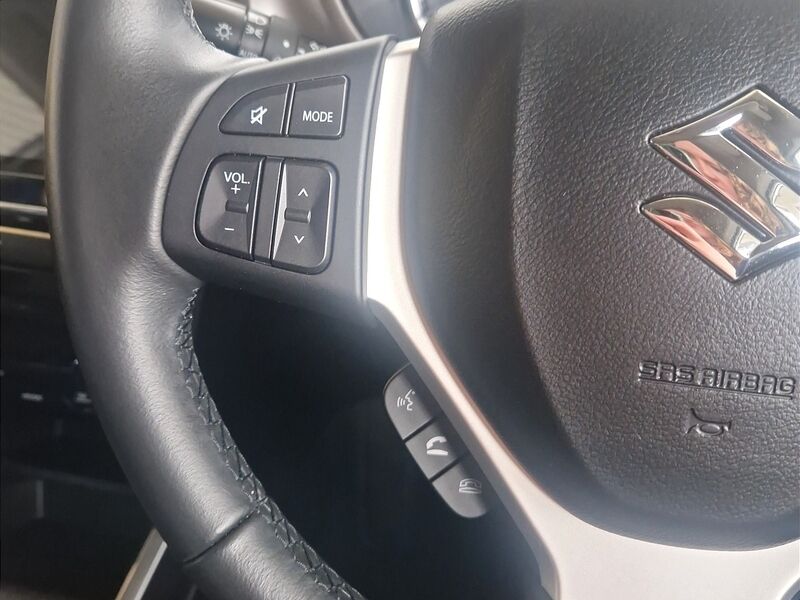 More views of Suzuki Vitara