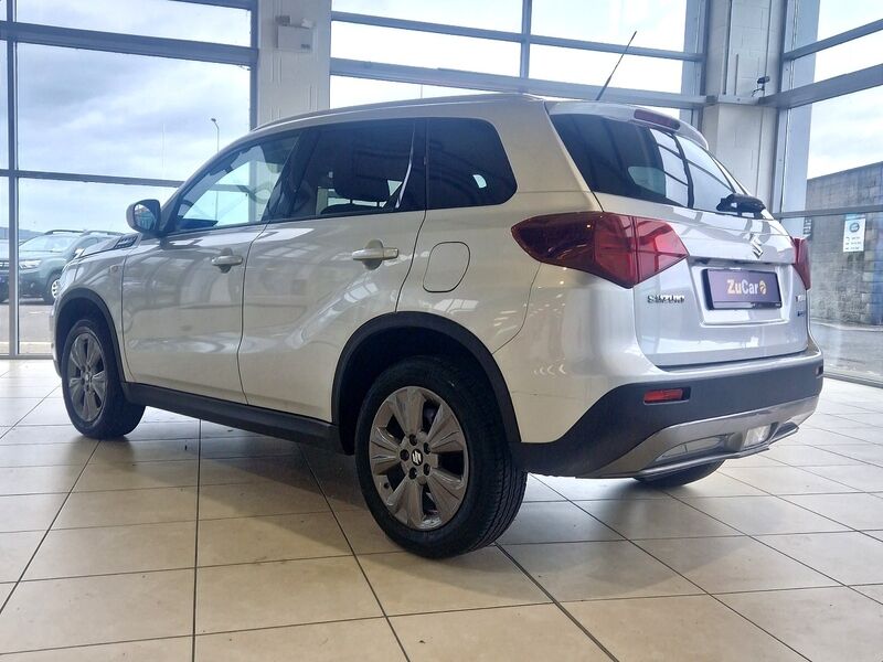 More views of Suzuki Vitara