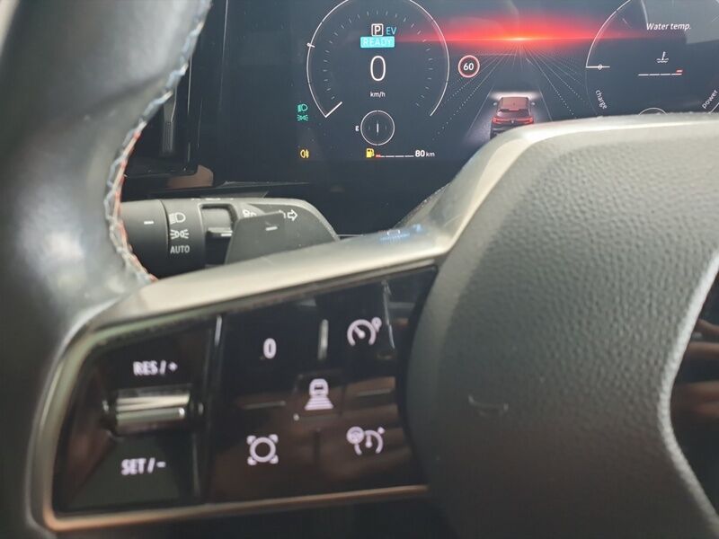 More views of Renault Austral
