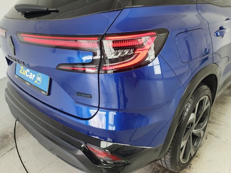 More views of Renault Austral