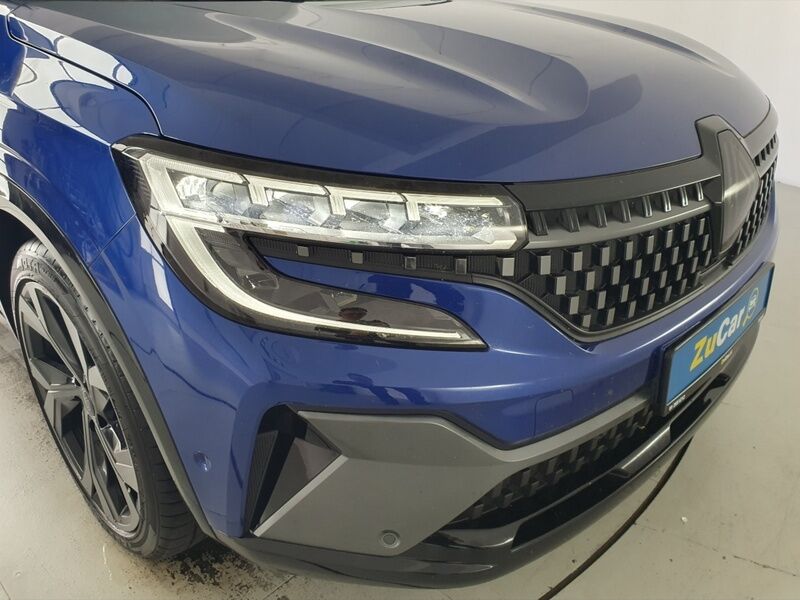 More views of Renault Austral