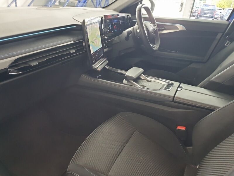 More views of Renault Austral