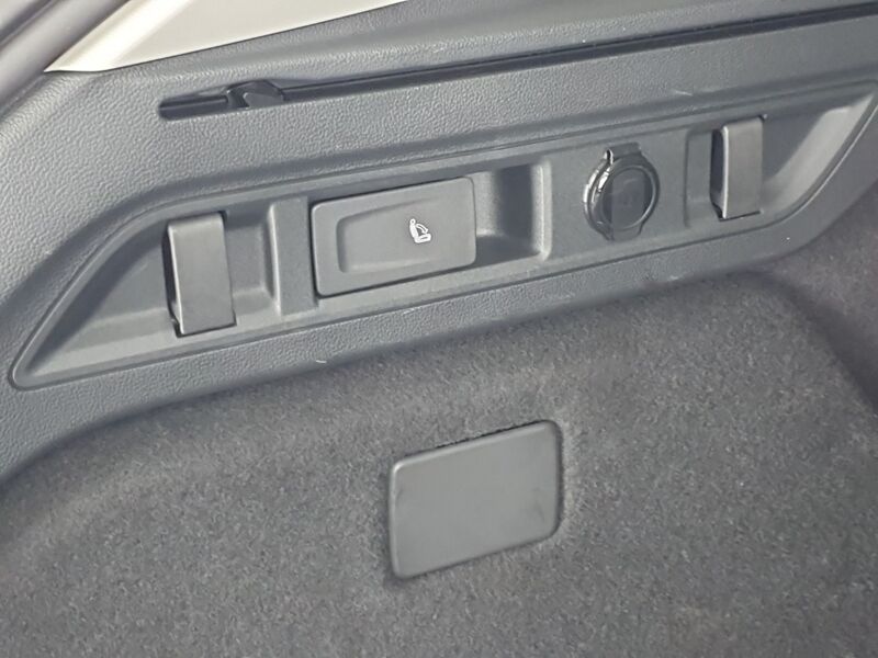More views of Skoda Superb