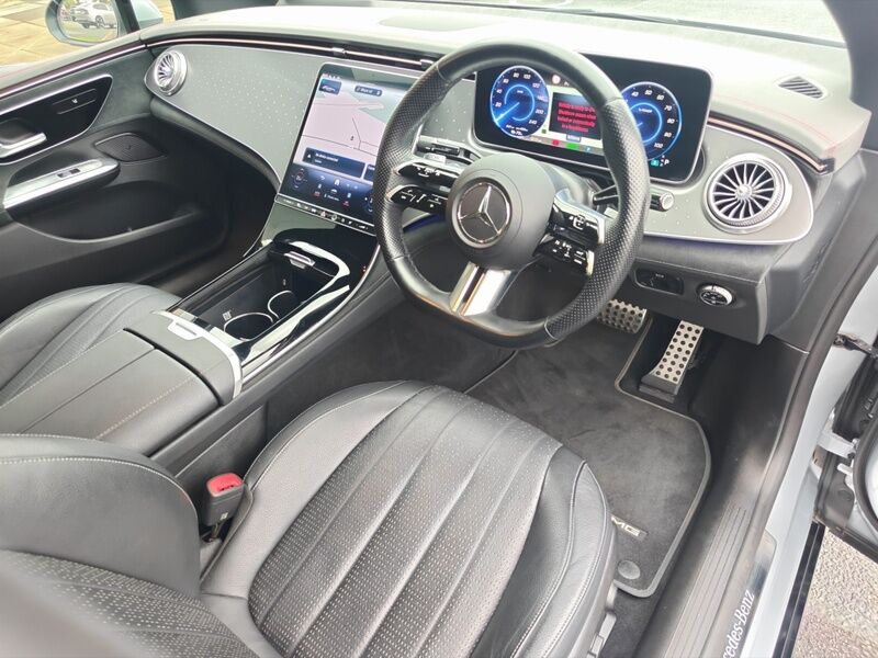 More views of Mercedes-Benz EQE