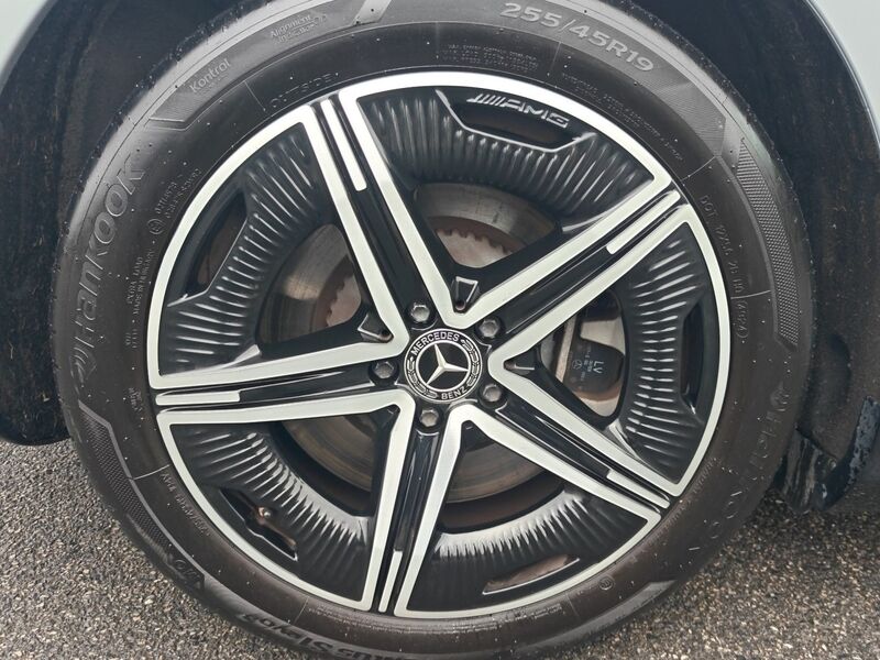 More views of Mercedes-Benz EQE