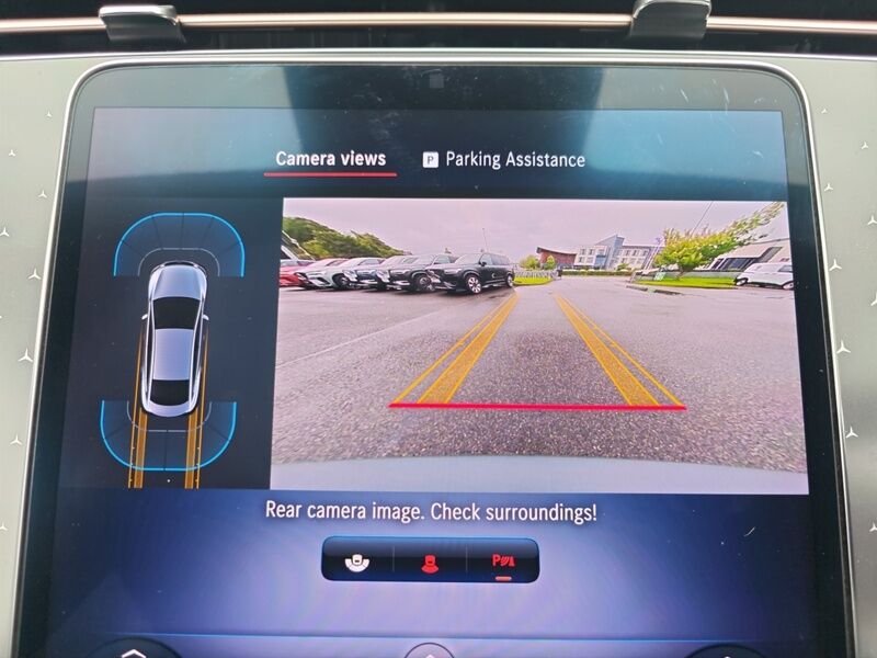 More views of Mercedes-Benz EQE